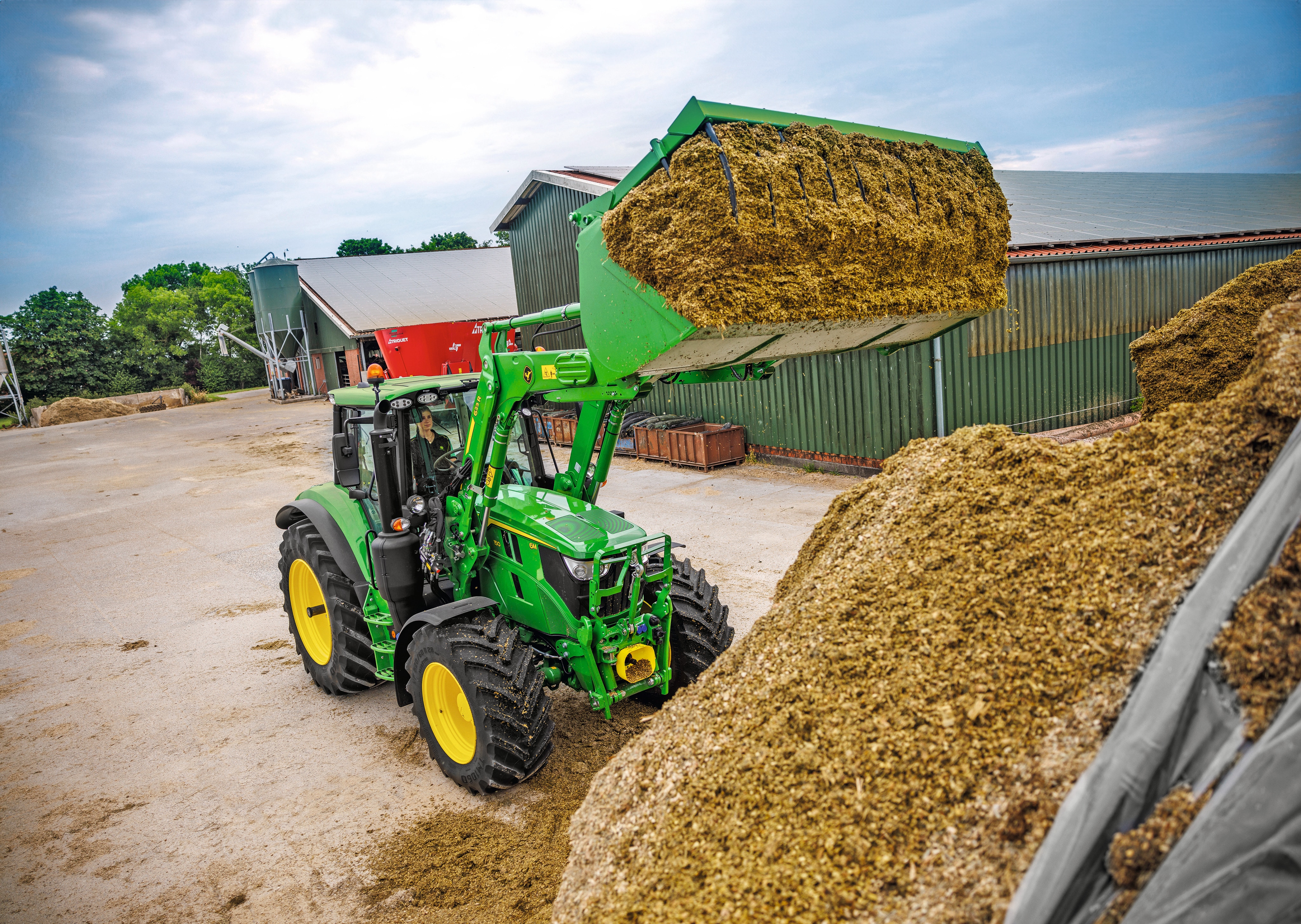 6m-tractor