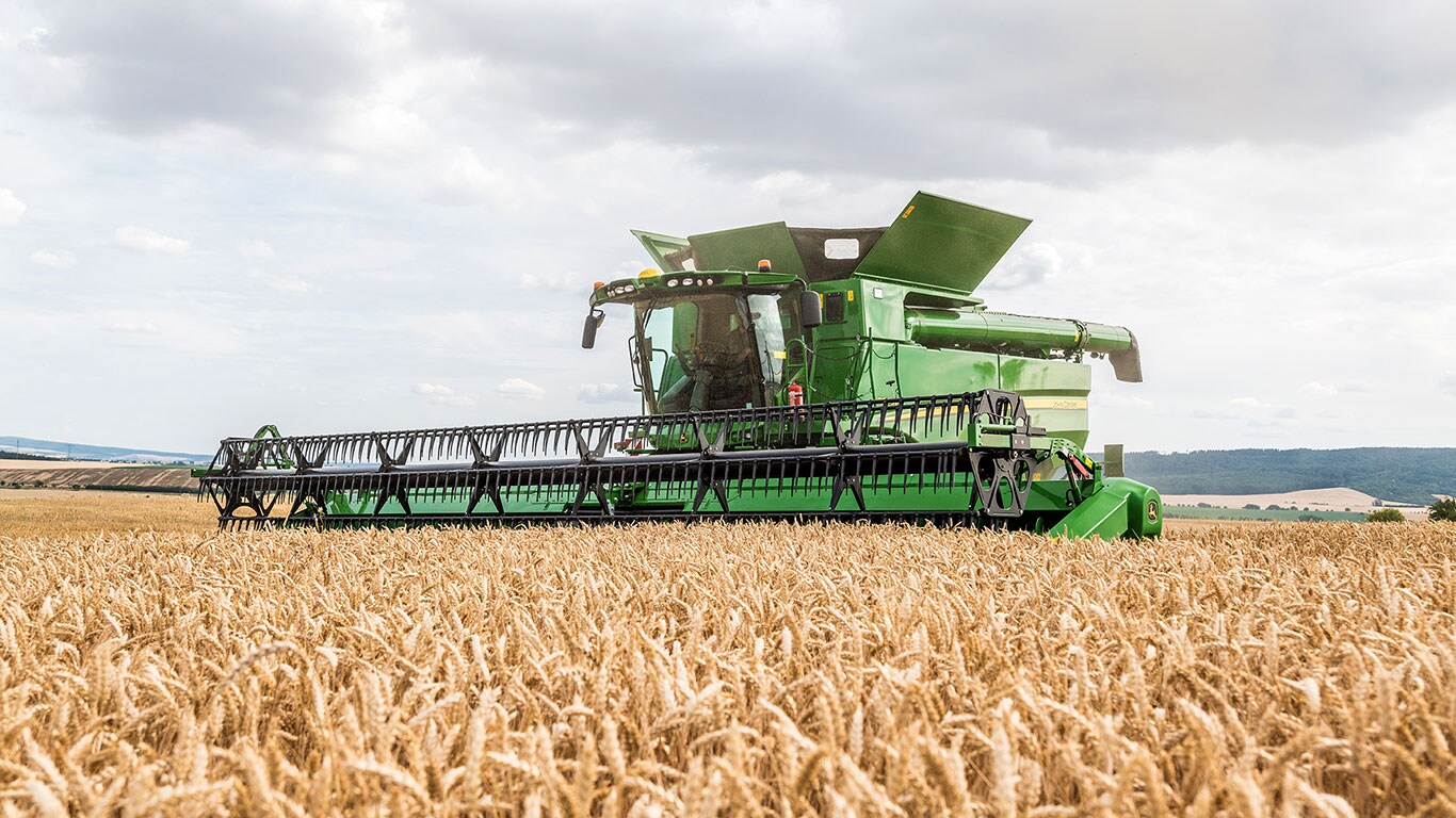 Moteurs synchronisés sur les unités de récolte de 10,70 et 12,20&nbsp;m