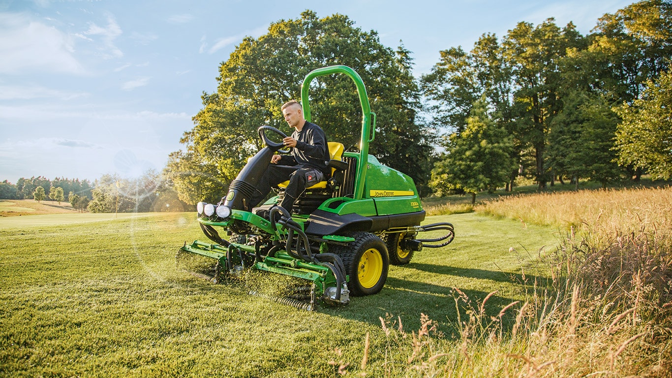 7200A, Golfplatzmäher, Universalspindel- und Rough-Mäher, Gewerbliche Mäharbeiten