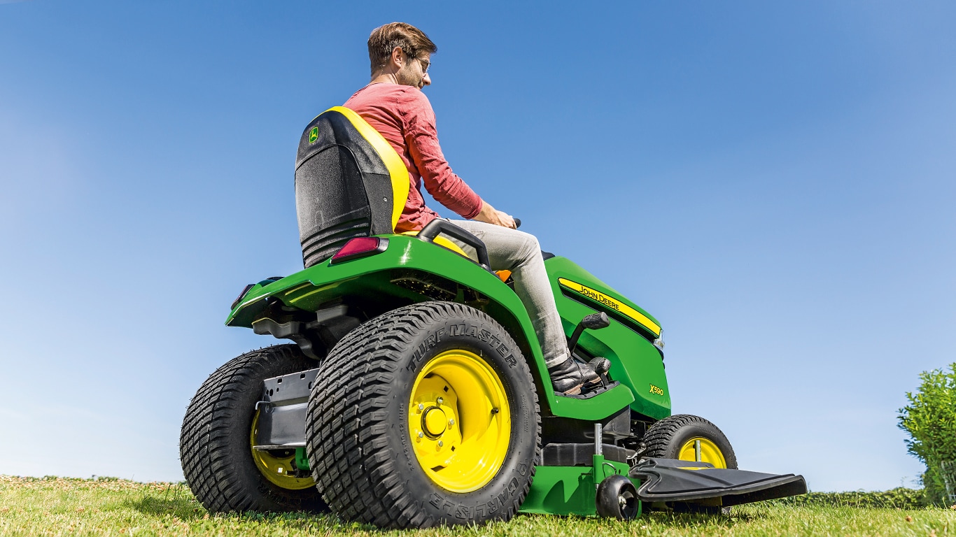 X590, Série X500, Tondeuses autoportées et tracteurs de jardin